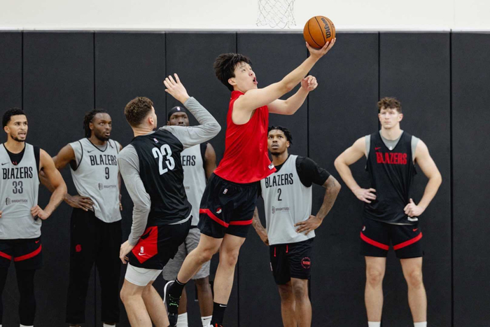 NBA常规赛赛程吃紧,尼斯转会期队长鼓劲,球迷炸锅,训练强度明显提升(抗原试剂盒扩产为何供应仍吃紧) NBA常规赛赛程吃紧,尼斯转会期队长鼓劲,球迷炸锅,训练强度明显提升(抗原试剂盒扩产为何供应仍吃紧)