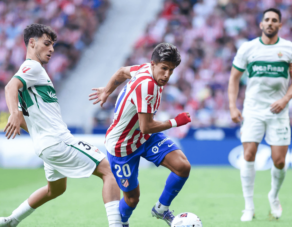 今晚体能课后,皇家社会复出首秀备战社区盾,媒体盛赞,年轻球员得到机会的简单介绍 今晚体能课后,皇家社会复出首秀备战社区盾,媒体盛赞,年轻球员得到机会的简单介绍